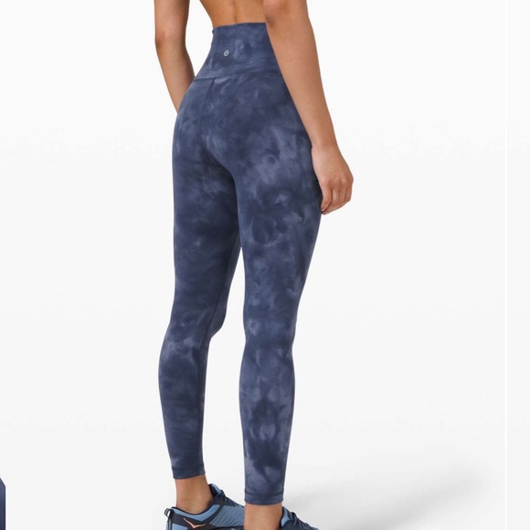 Lululemon Wunder Train High Rise Diamond Dye Naval Blue 25 inch - size 4 - Picture 3 of 9